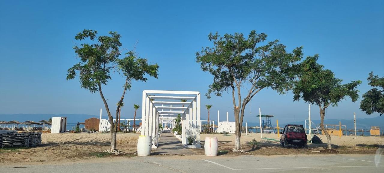 Premium Suites Ofrínion Exterior photo