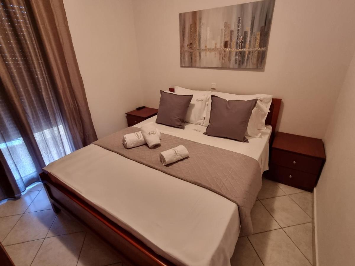 Premium Suites Ofrínion Exterior photo