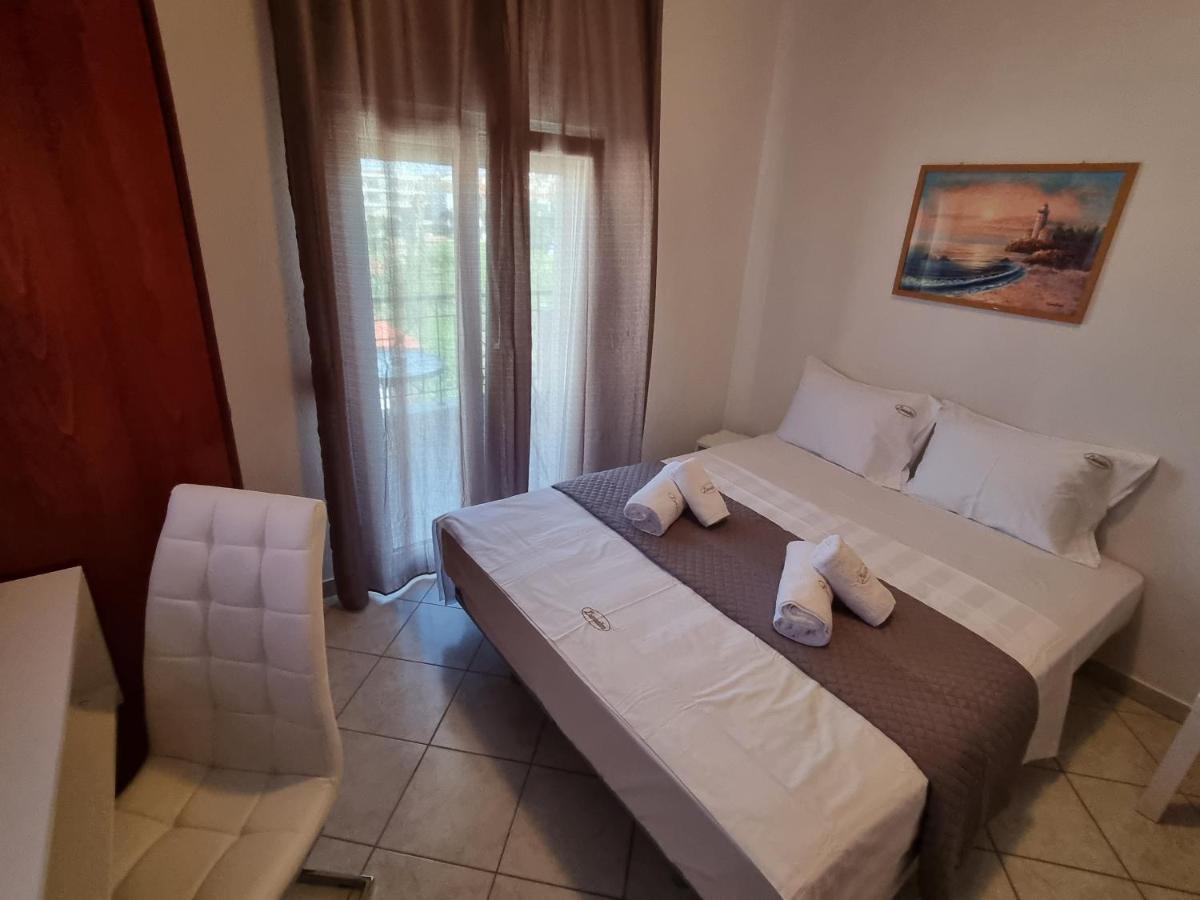 Premium Suites Ofrínion Exterior photo