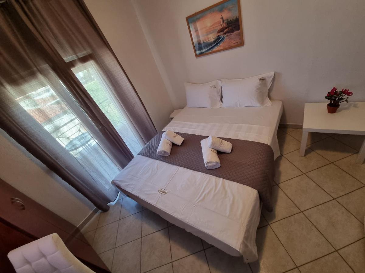 Premium Suites Ofrínion Exterior photo