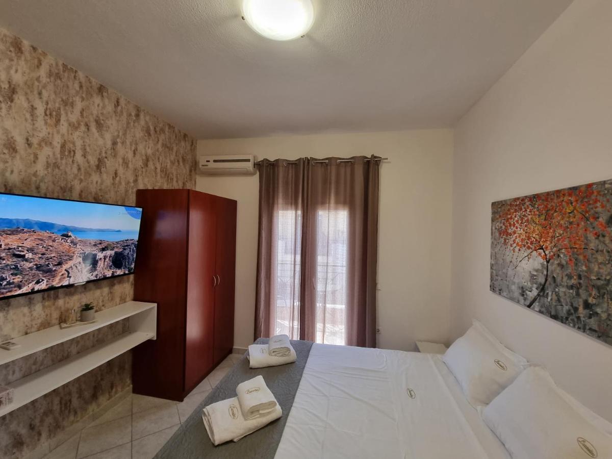 Premium Suites Ofrínion Exterior photo