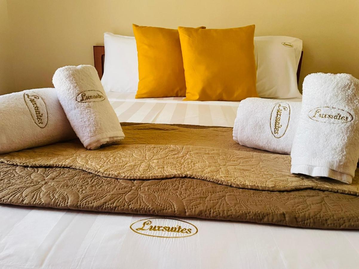 Premium Suites Ofrínion Exterior photo