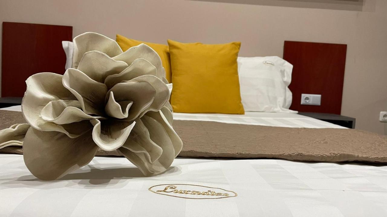 Premium Suites Ofrínion Exterior photo