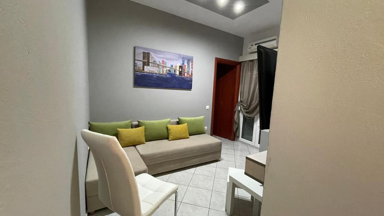 Premium Suites Ofrínion Exterior photo